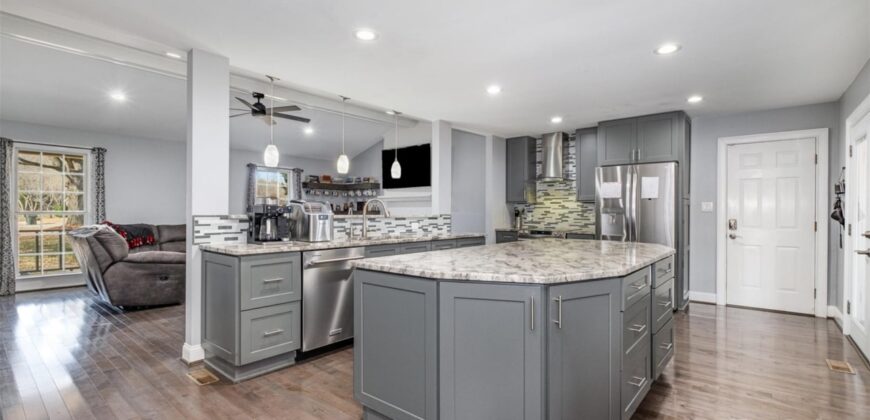 2222 Fox Hunt Dr